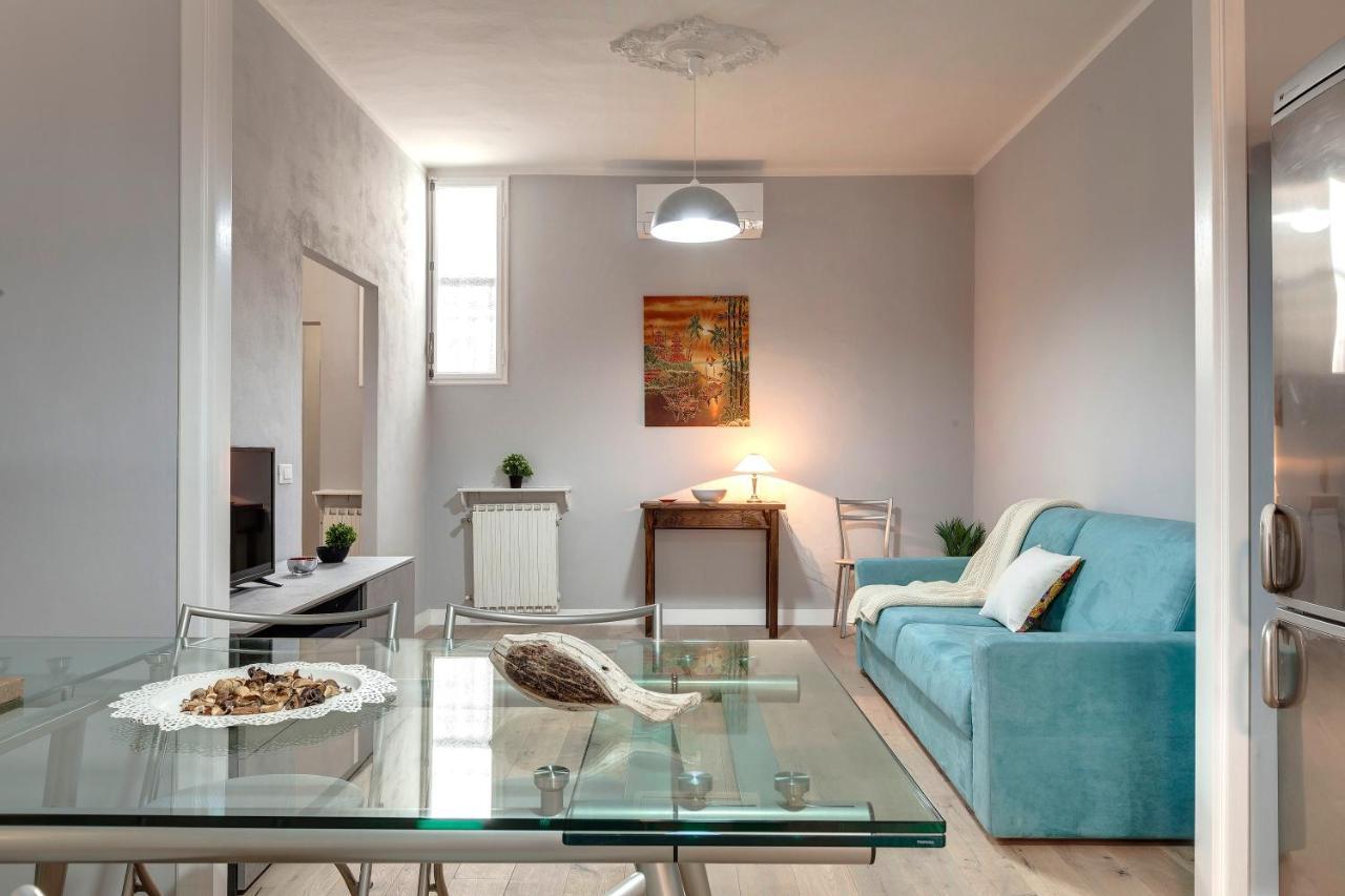 Sprone Apartment By Mamo Florence Luaran gambar